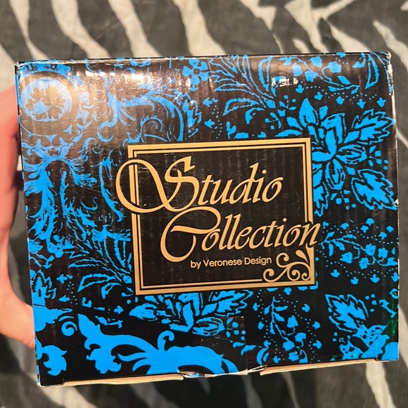 Child at Heart statue- RARE! - Picture 4 of 8